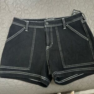 Liverpool The Short Size 8/29